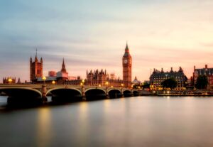 Un'immagine di Londra.Il Big Ben e il ponte di Westminster.
